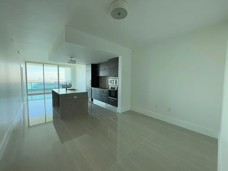 900 Biscayne Blvd #2807 — Photo 3