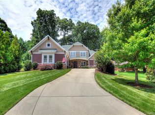 6128 Sharon Hills Rd, Charlotte, NC 28210