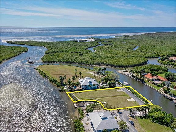 4th image of 5527 Sea Edge Dr
