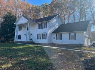 13146 Flatwoods Rd, Coeburn, VA 24230