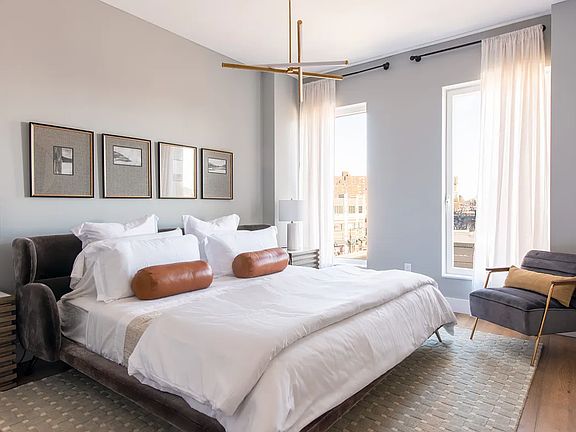 4th image of 561 Pacific St #801