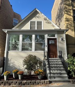 (Undisclosed Address), Chicago, IL, 60660