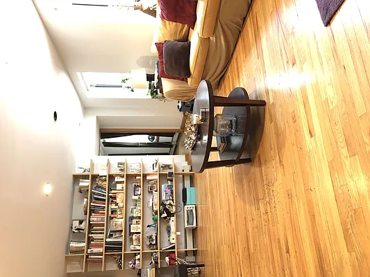 Rented by True Lofts New York LLC | media 21