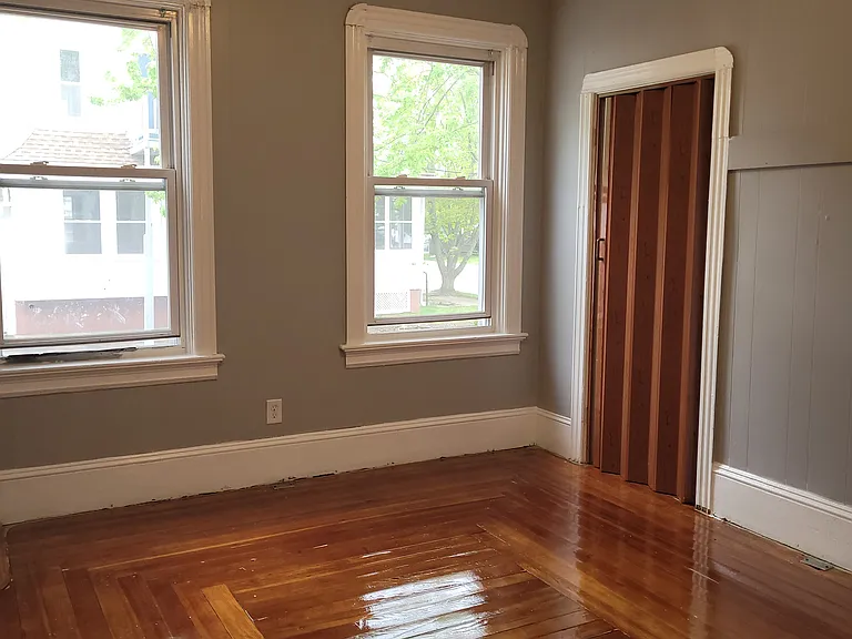 26 Chestnut Ave #2 — Photo 6