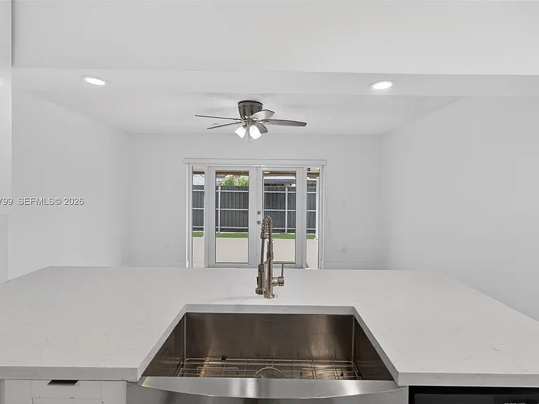 4530 SW 143rd Pl — Photo 12