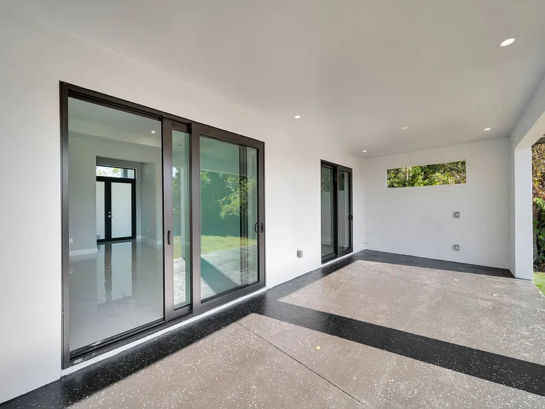 2913 14th St W — Photo 29