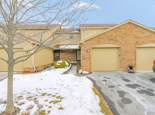 694 Tennyson, Rochester, MI 48307