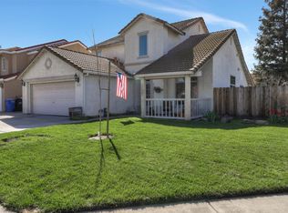 324 Gikas Ln, Turlock, CA 95382