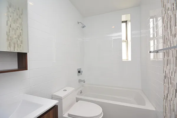 Rented by Clove Realty LLC | media 34