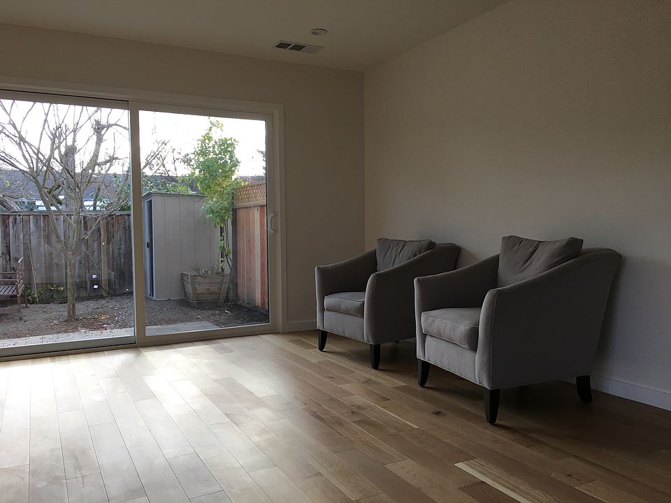 1st image of 10210 Richwood Dr #10208