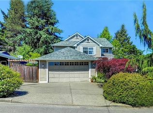 2548 NE 107th St, Seattle, WA 98125
