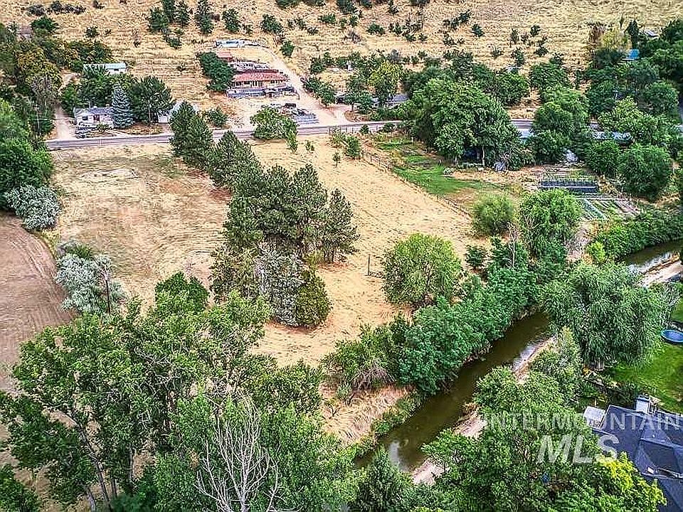 2nd image of 5525 W Hill Rd