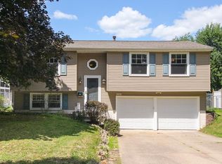 1159 Garth Dr, Kent, OH 44240