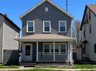 2164 Jackson St, Dubuque, IA 52001
