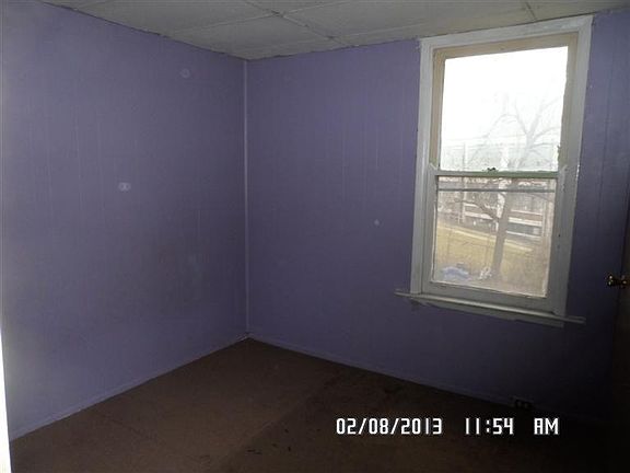 2nd image of 5026 Linden Ave