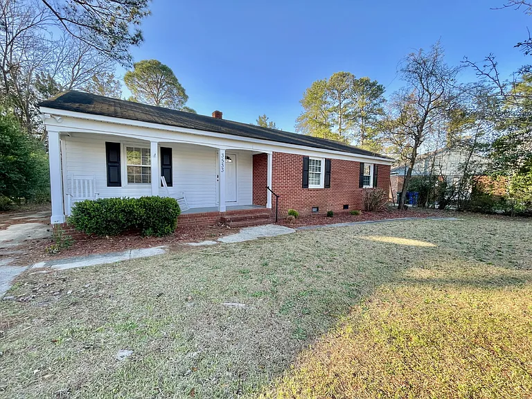 3533 Furman Dr — Photo 2