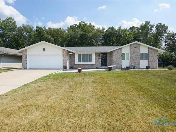 311 Southcrest Dr, Mc Comb, OH 45858