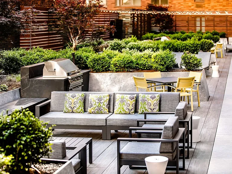Outdoor Terrace with Grills
