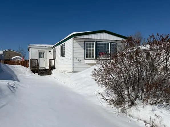 169 NW Clausen Cres, Wood Buffalo, AB T9K 2H8
