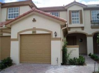 9728 Darlington Pl, Cooper City, FL 33328