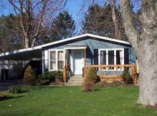 250 Morton Rd, Vermilion, OH 44089