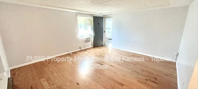 Studio, 1.0 bath, 604 sqft, $775 — Photo 2
