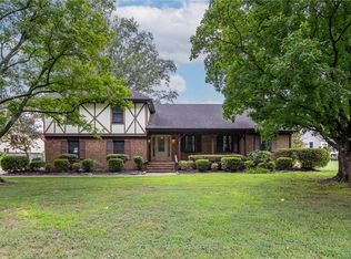 5209 Bennetts Pasture Rd, Suffolk, VA 23435