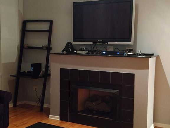 4th image of 208 W Washington St APT 1404