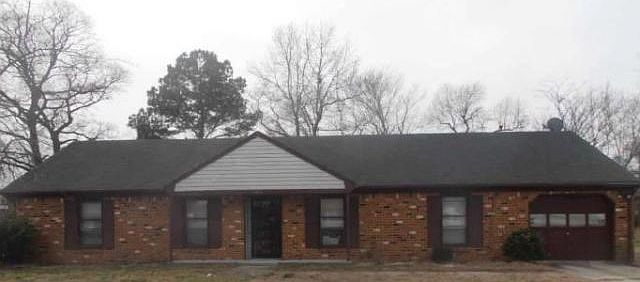 1st image of 1404 S Eva Blvd