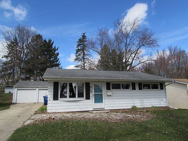 1st image of 118 Joanne Ln