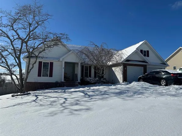 5025 Lakin Dr, Catlettsburg, KY 41129