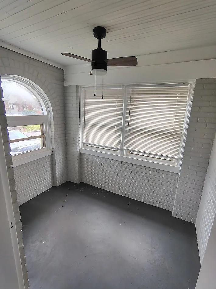 Pet-Friendly Home w/ Fenced Yard & Stair Lift. Section 8/HUD welcome.. — Photo 3