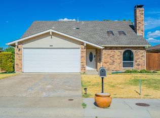 2220 Colonial Pl, Carrollton, TX 75007