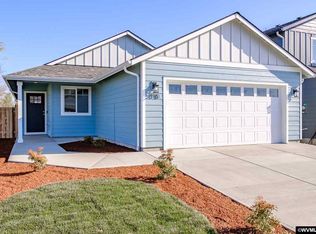 1344 SW 9th St, Dallas, OR 97338