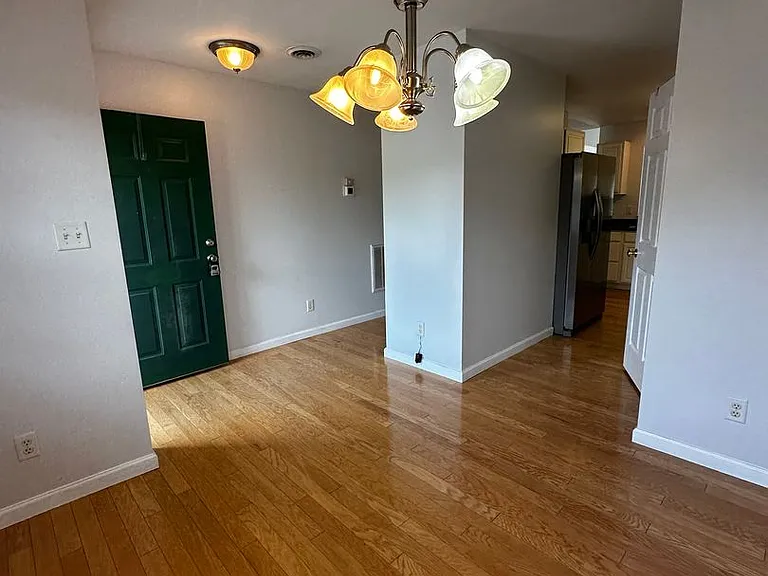 1643 Wood Song Ln — Photo 8