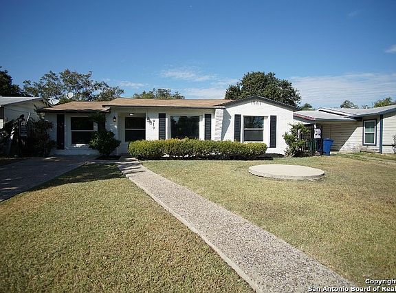 4th image of 919 Shadwell Dr