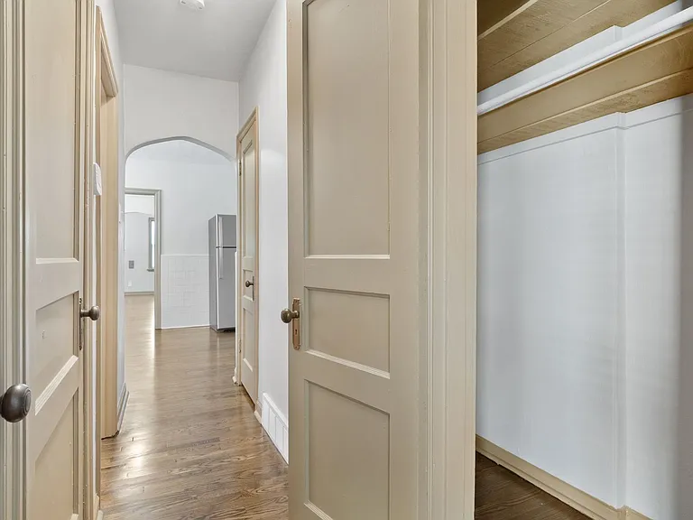 4934 Potomac — Photo 12