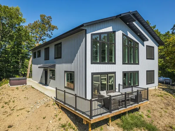 49307 368th Ave, Frazee, MN 56544