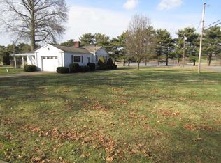 558 E Warner Rd, Akron, OH 44319