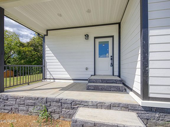 5th image of 12531 Hickory Creek Rd