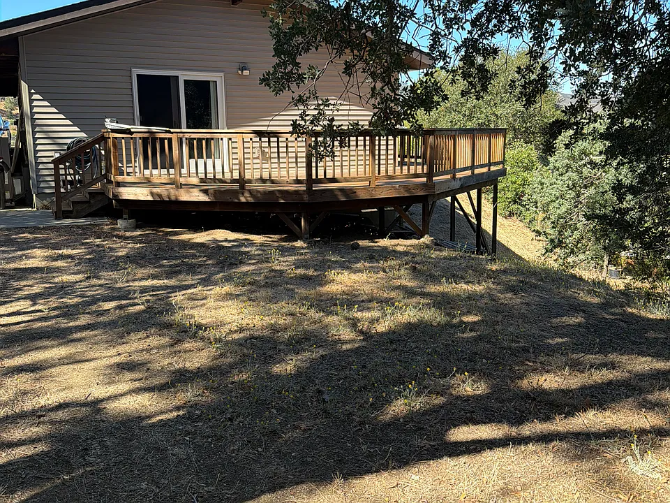 1166 Rimrock Dr
