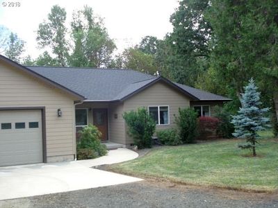 162 Bronco Dr, Roseburg, OR, 97471