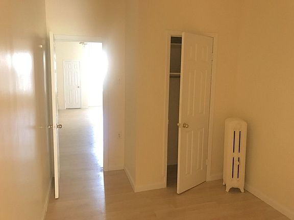 4th image of 5721 5th Ave APT 3R