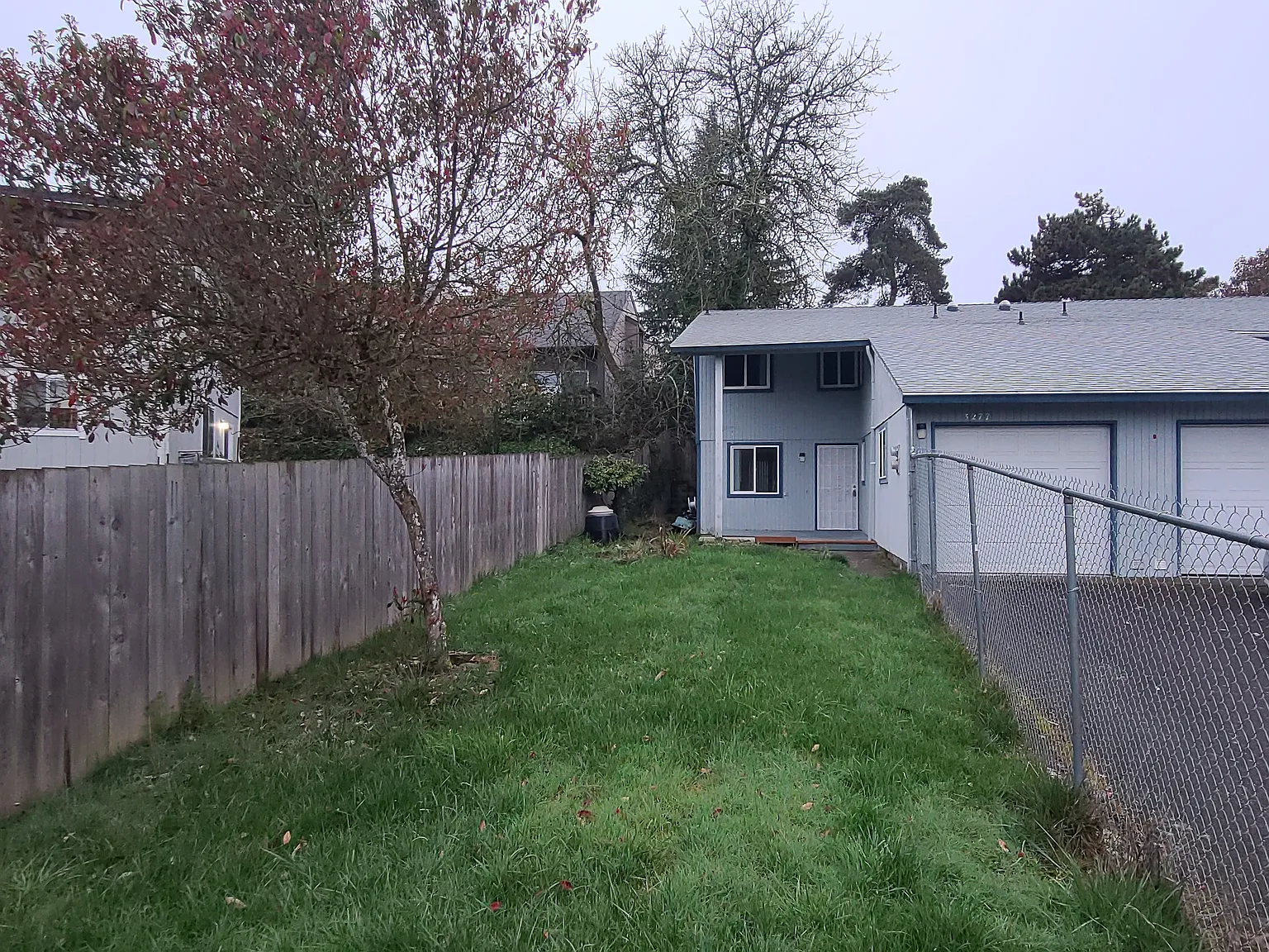 2 bed, 1.5 bath, 1044 sqft, $1,625 — Photo 2