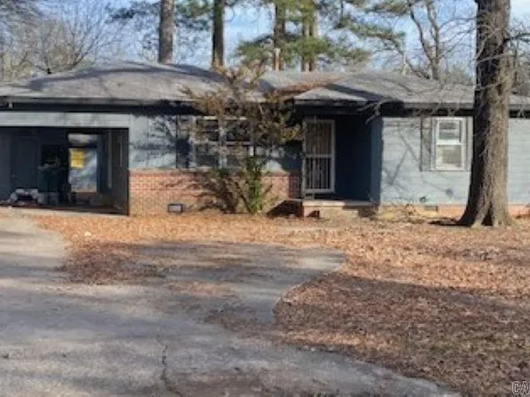 2833 S Orlando St, Pine Bluff, AR 71603