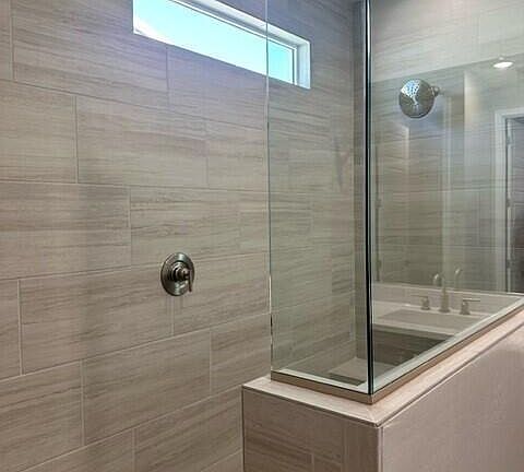 3rd image of 5046 E HELENA Drive