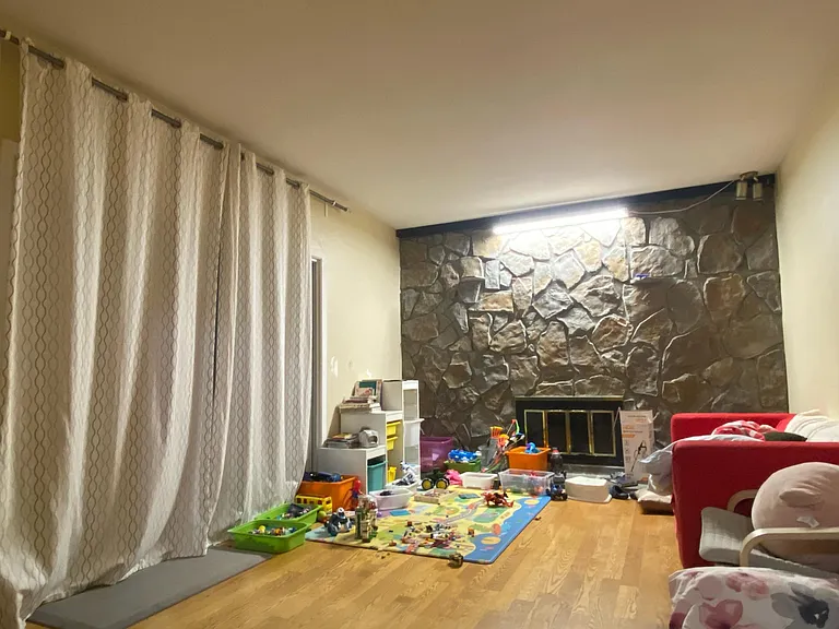 3090 Balmoral Dr — Photo 6
