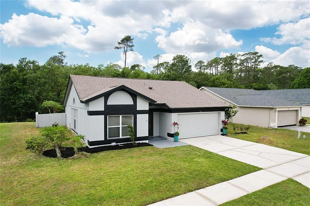 Building Photo - 5716 Delano Ln