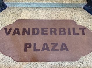 34 Plaza St E APT 710, Brooklyn, NY 11238