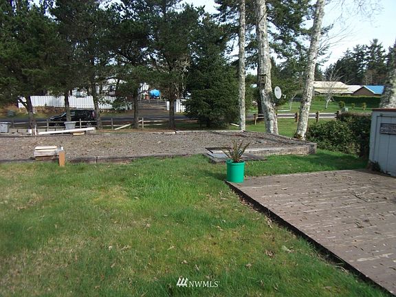 2nd image of 2604 250th Street
